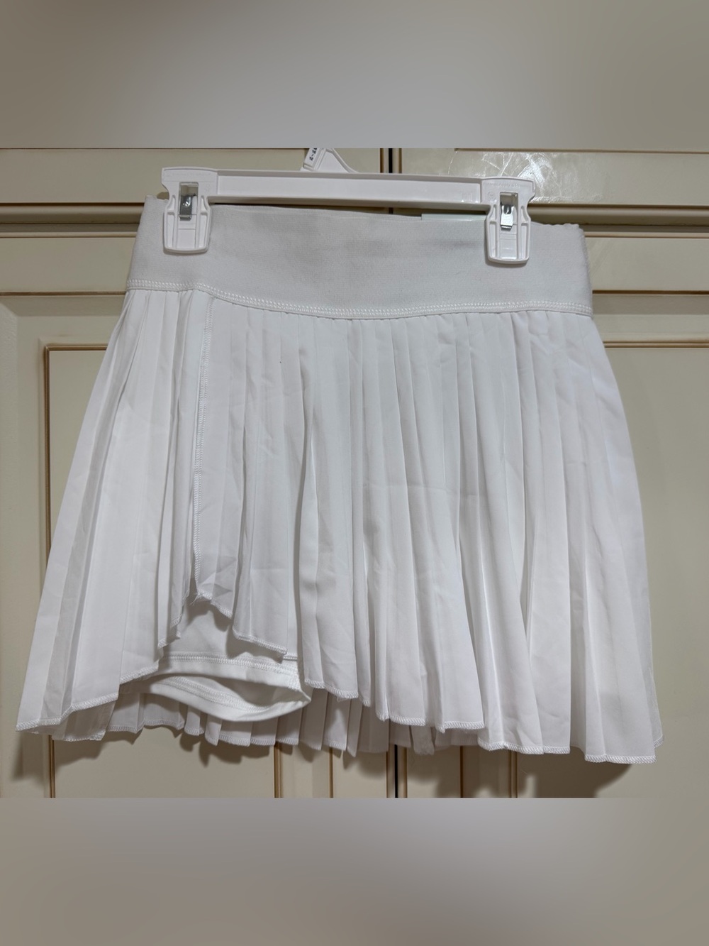 SO White Pleated Athletic Skort XS NWT High Rise Sporty